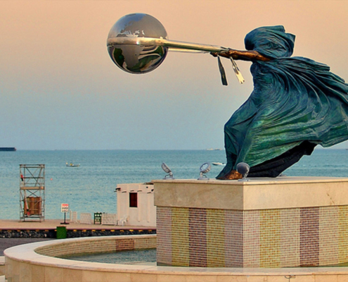 250325 - The-Force-of-Nature-II-Qatar-01-Installations-Lorenzo-Quinn